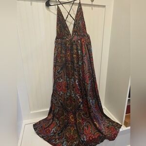 SHEIN Vibrant Backless Paisley Dress